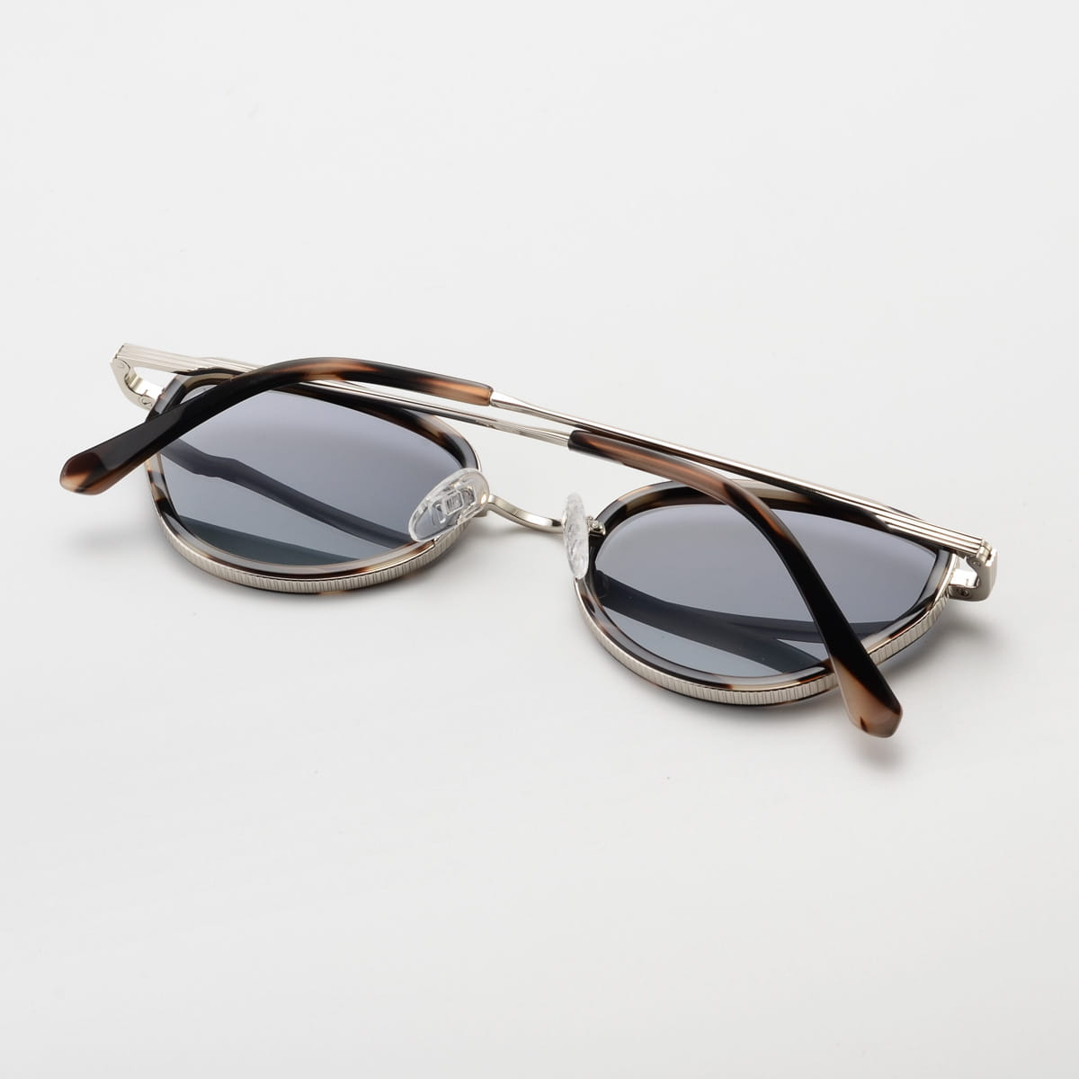 VSM 03 / C06 - Tortoise Grey Gradient Grey - immagine 4