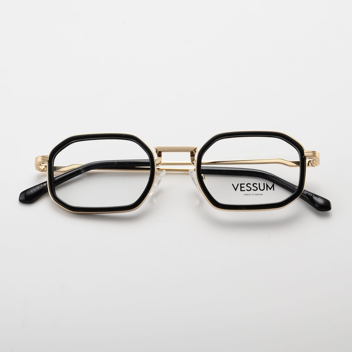 Alternative view of VSM 07 / C01 - Gold Black Demo Lenses