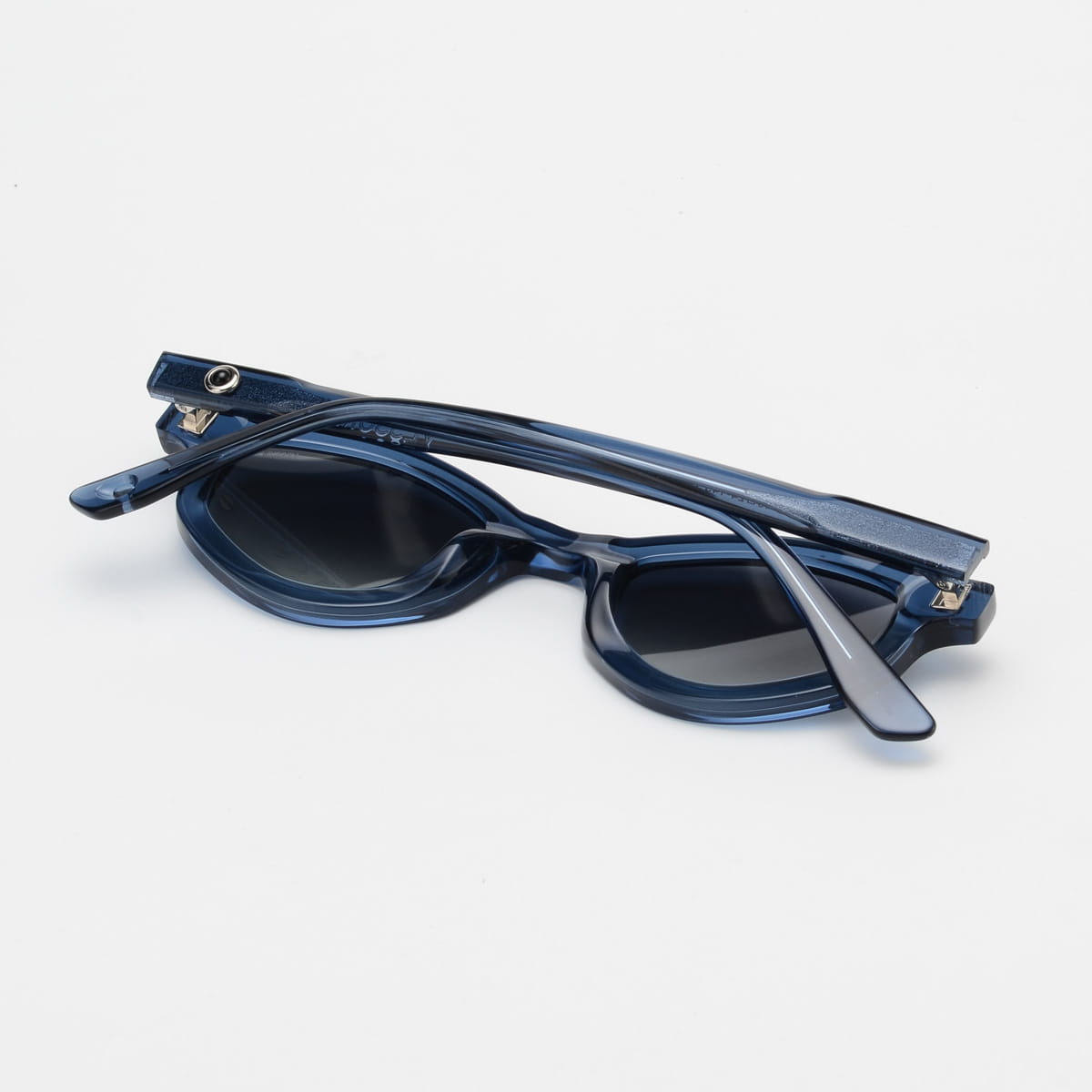 VSM 11 / C06 - Transparent Blue Gradient Grey - immagine 4