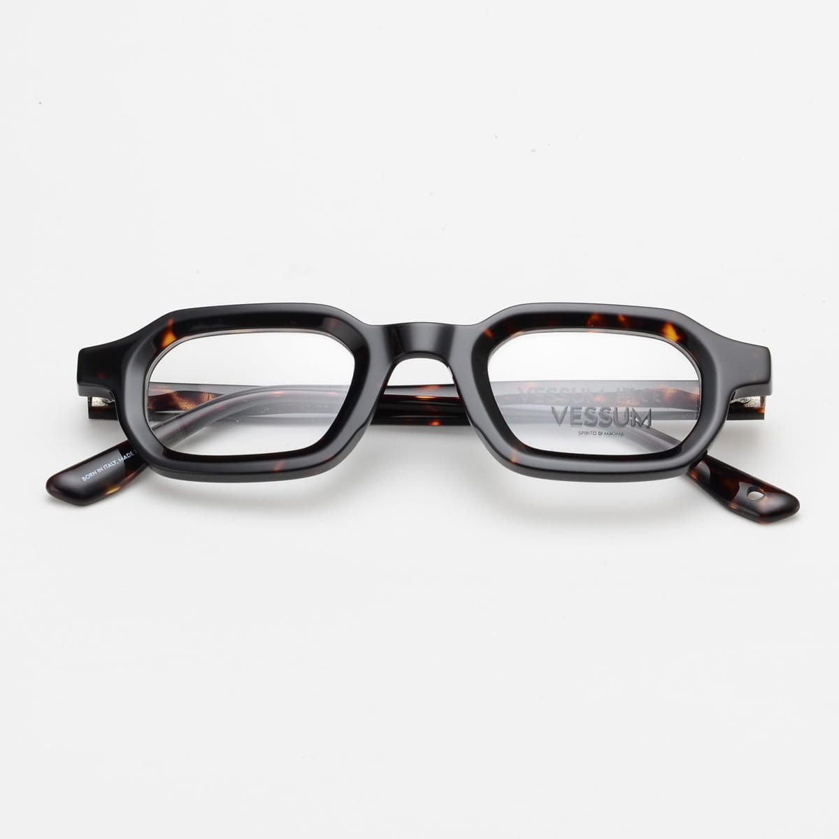Alternative view of VSM 12 / C02 - Tortoise Demo Lenses