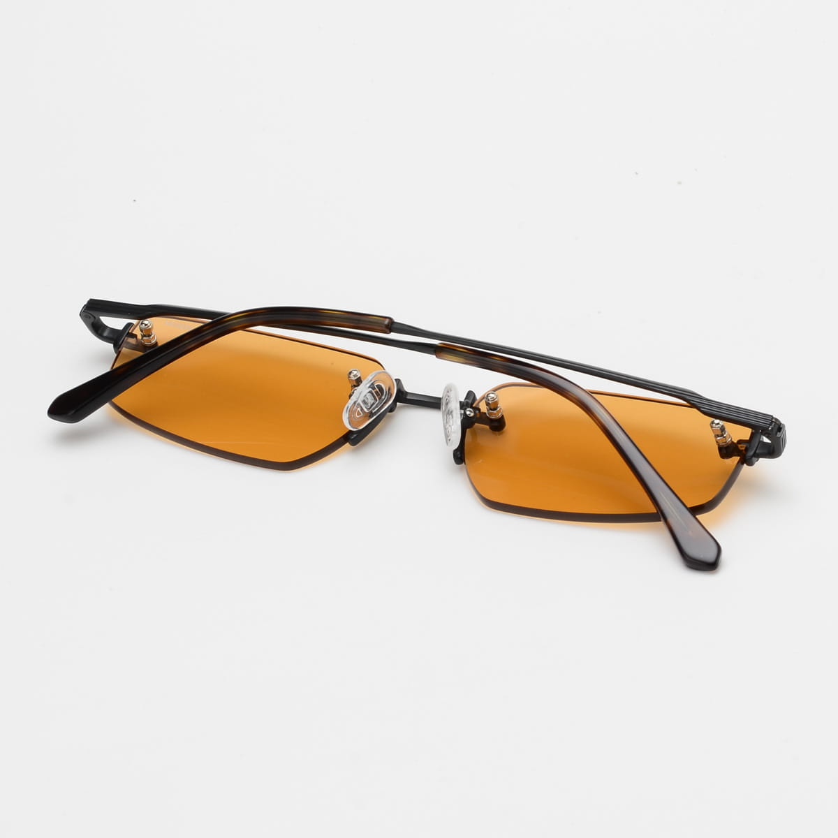 VSM 15 / C04 - Black Light Brown - immagine 4