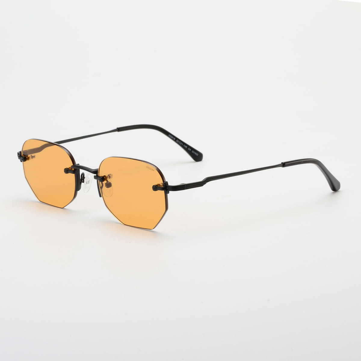 VSM 16 / C04 - Black Light Brown
